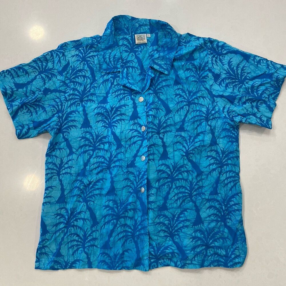 Coconut Beach Shirt XL Womans Size Handmade Aloha Rayon Short-Sleeve Palm Trees